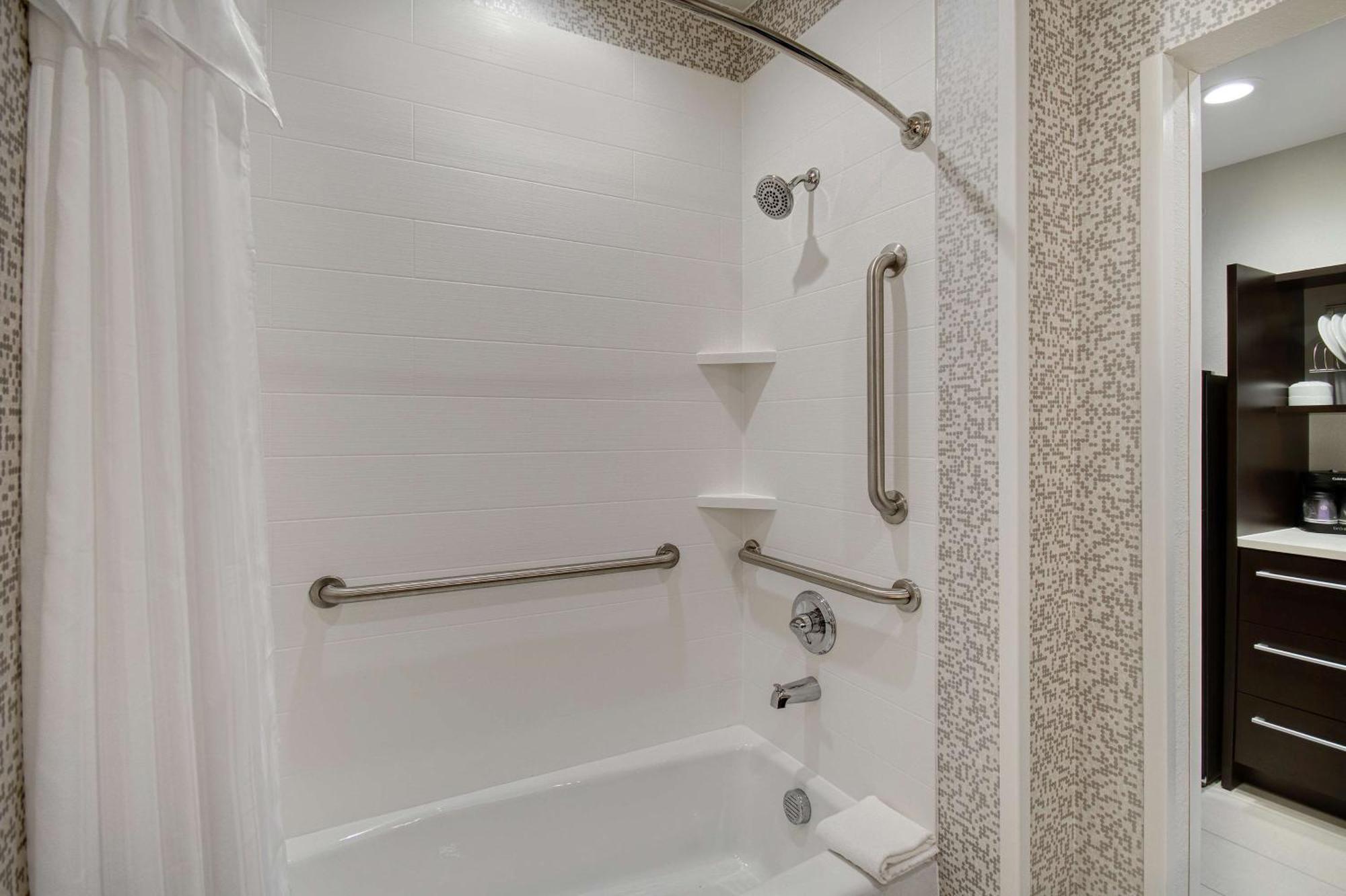 Home2 Suites By Hilton Burleson Exterior foto