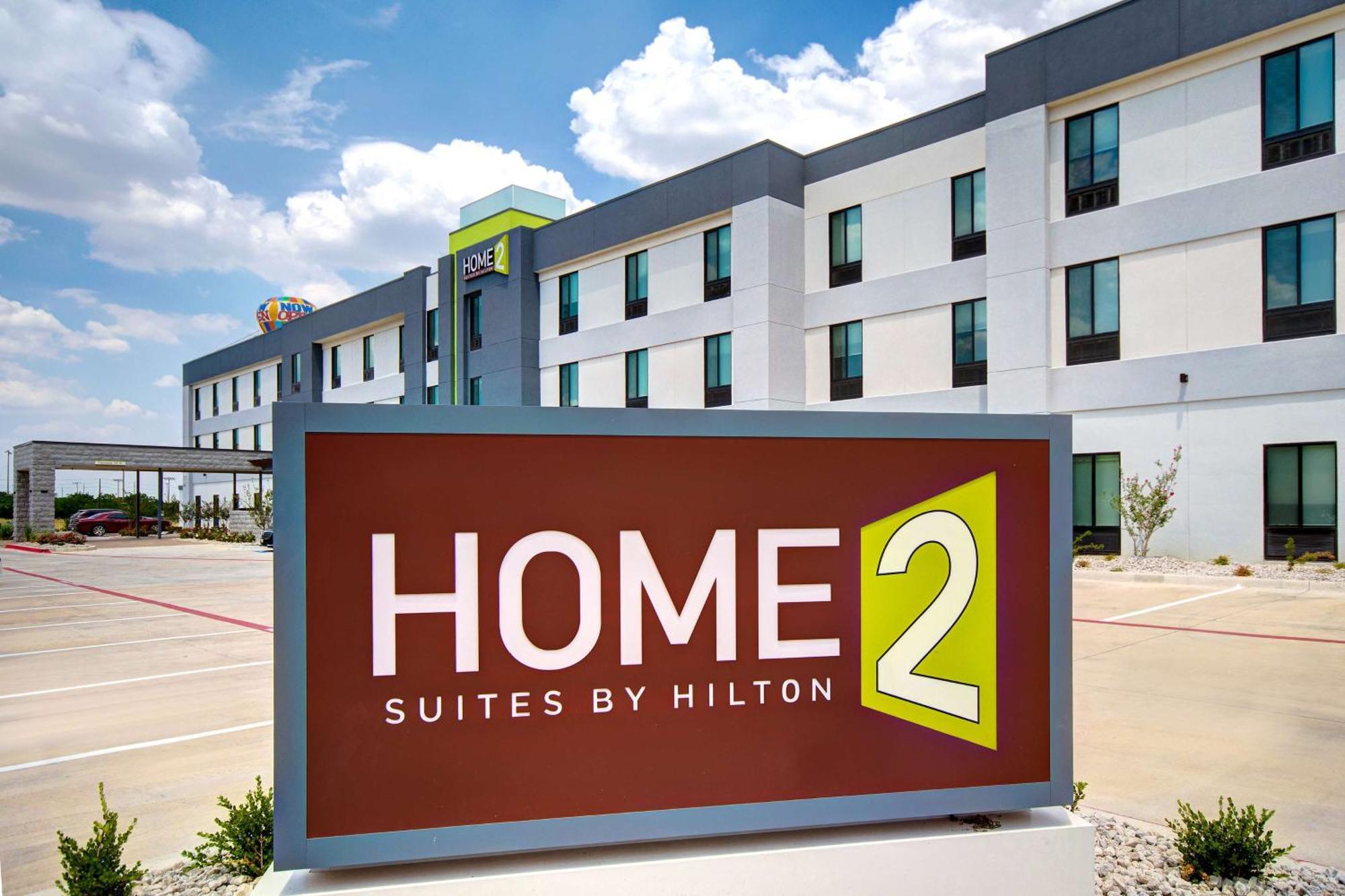 Home2 Suites By Hilton Burleson Exterior foto